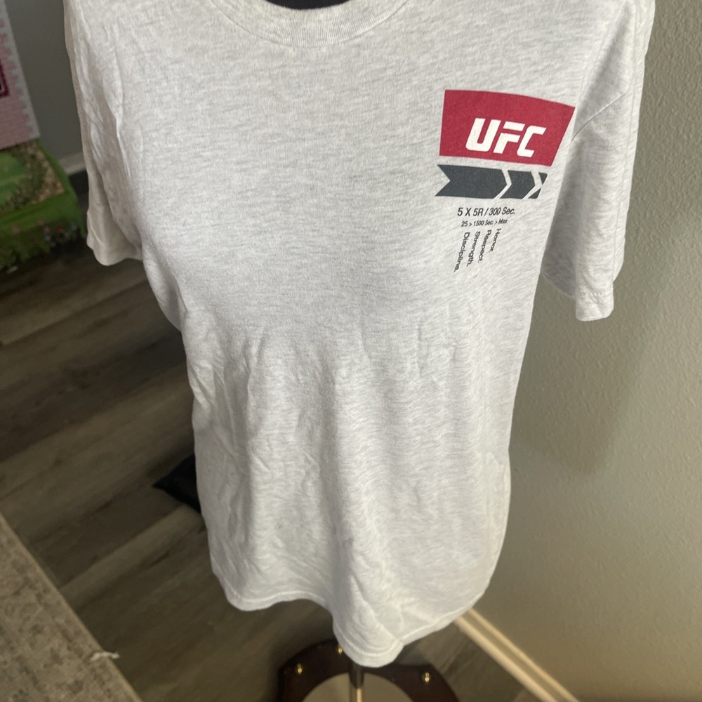 Reebok UFC Men Tshirt Size M Grey - Picture 3 of 11